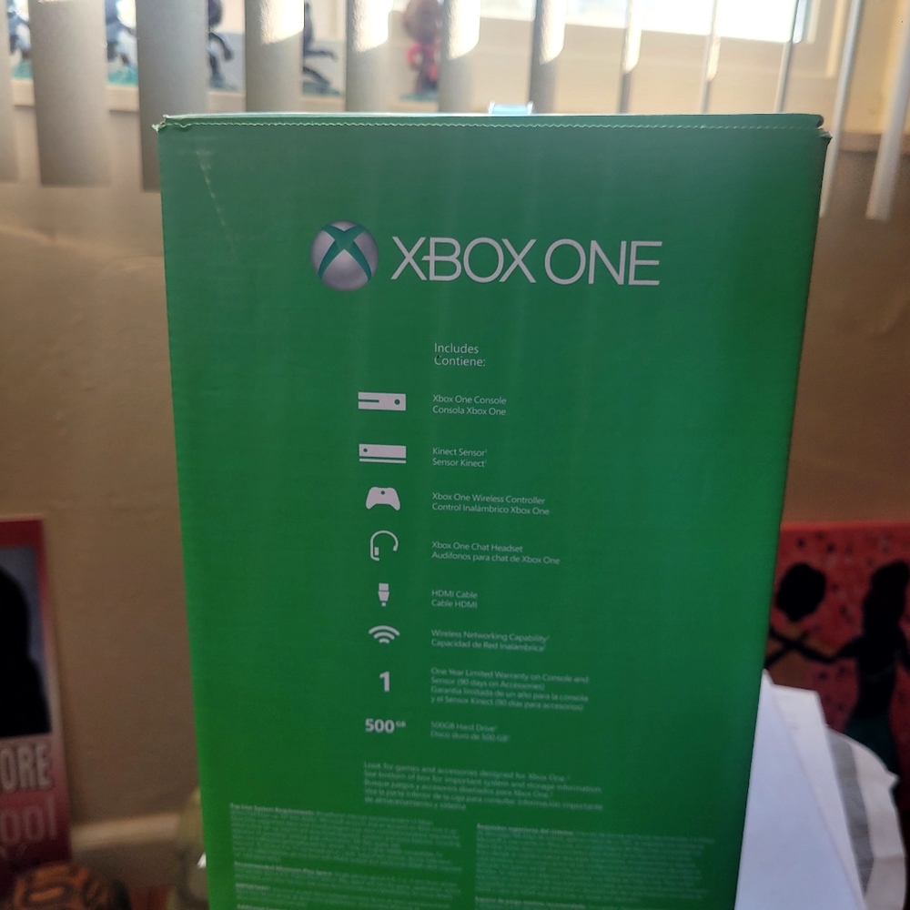 Video Game Console - Picture 4 of 4